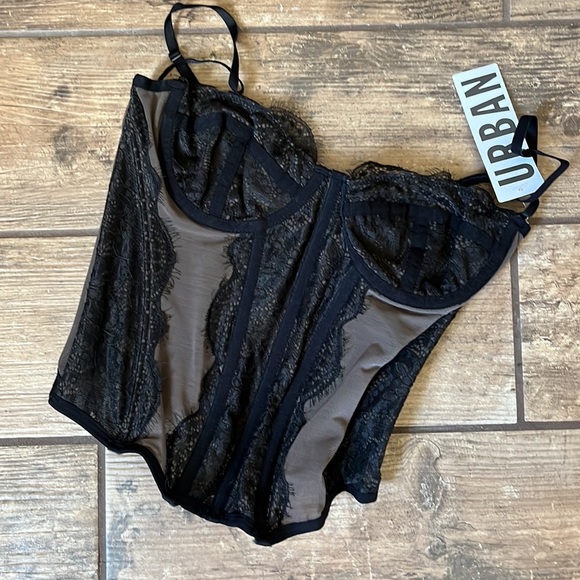 Urban Outfitters | Out From Under Modern Love Corset - Picture 3 of 5